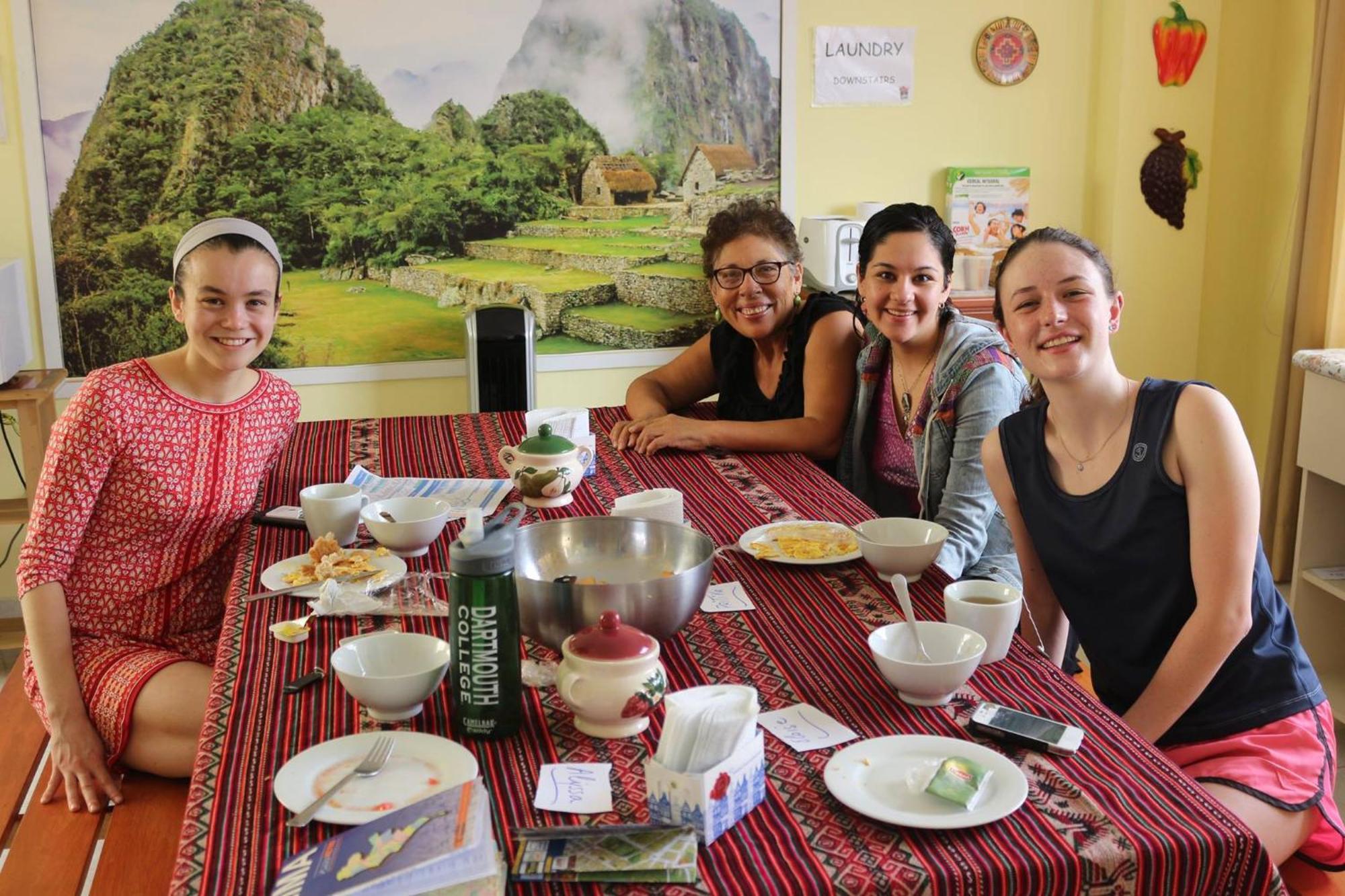 Hostal Mama Backpackers